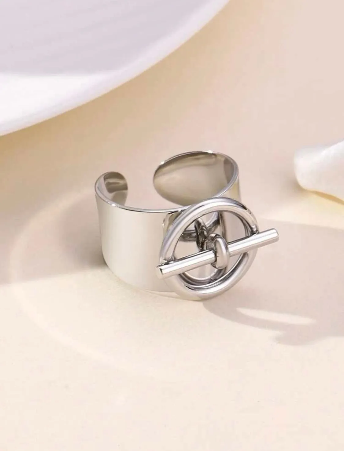 Round Ring